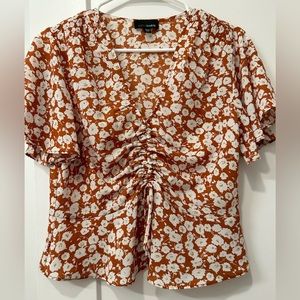 Cute orange floral top